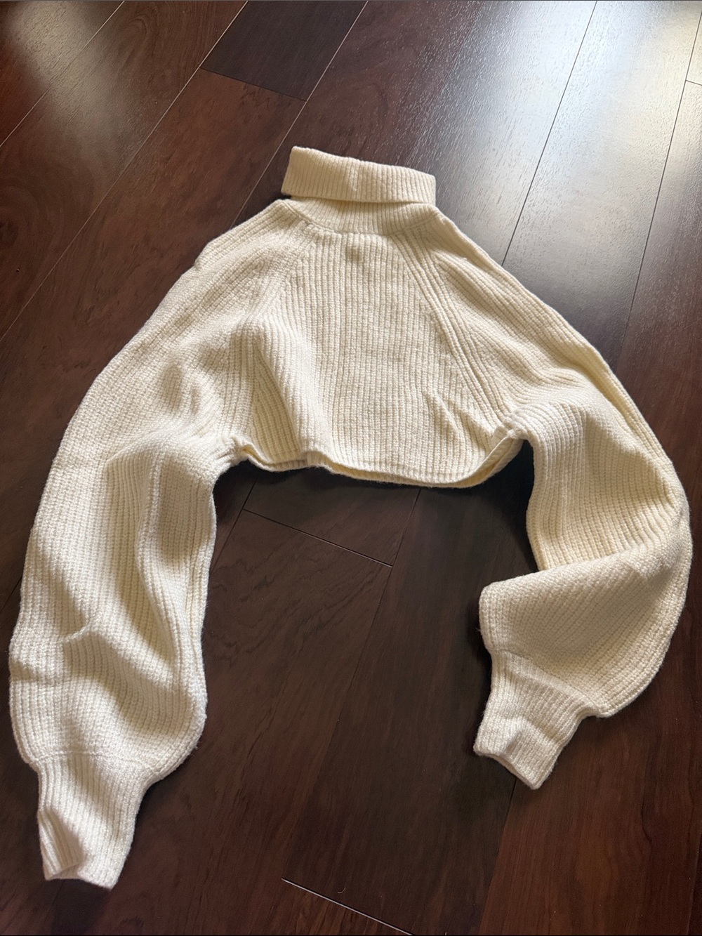 Forever 21 Cropped Turtleneck Sweater - Cream